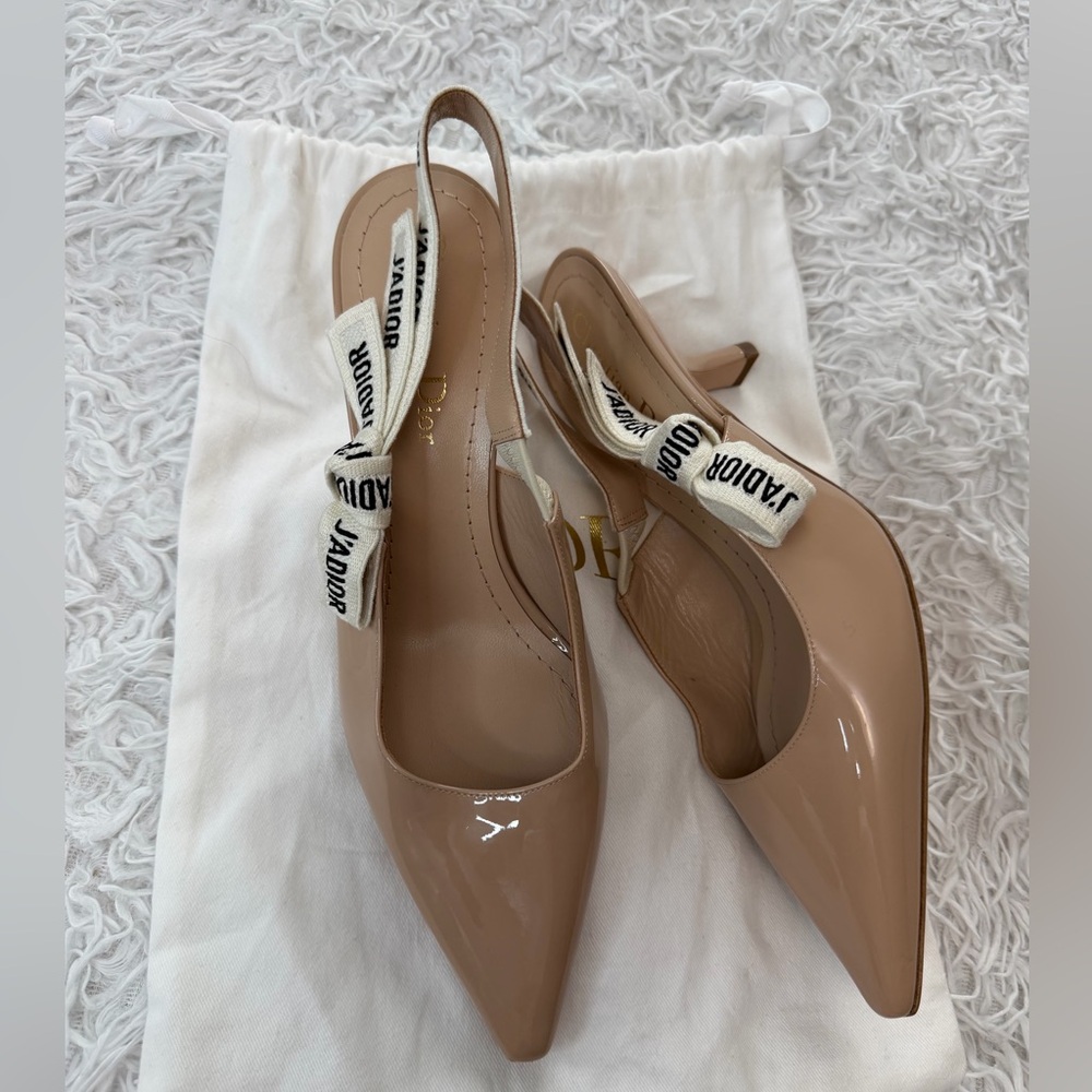 Dior Slingback Beige patent leather